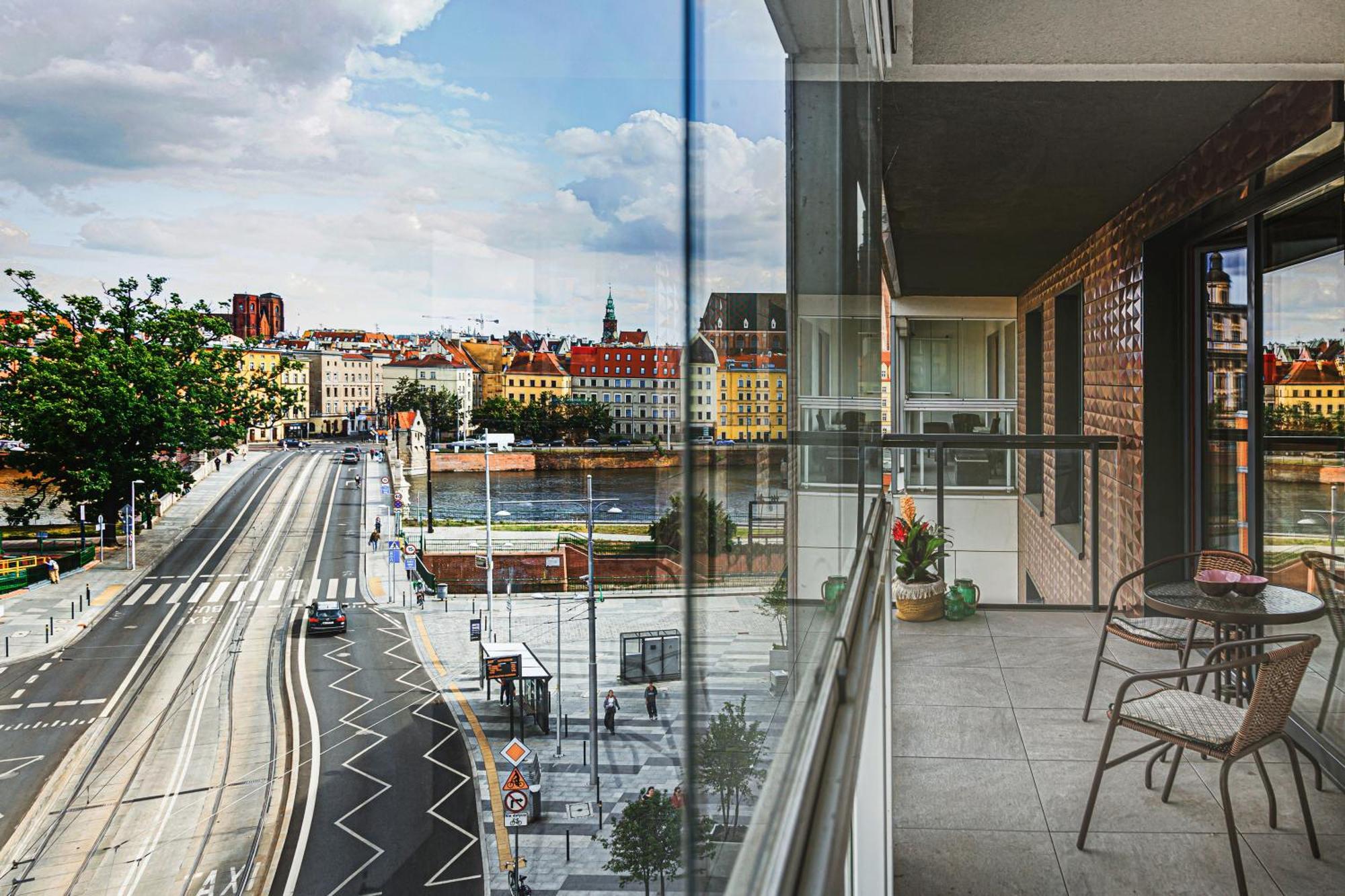 Luksusowy Apartament Z Parkingiem I Klimatyzacja W Samym Centrum Wroclawia Εξωτερικό φωτογραφία