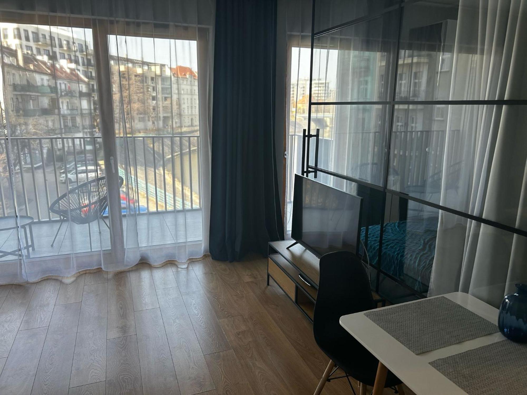 Luksusowy Apartament Z Parkingiem I Klimatyzacja W Samym Centrum Wroclawia Εξωτερικό φωτογραφία